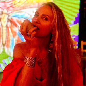 Meet your Posher, Jeana